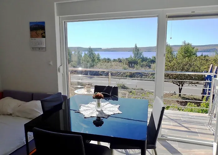 Apartment Morjani *
