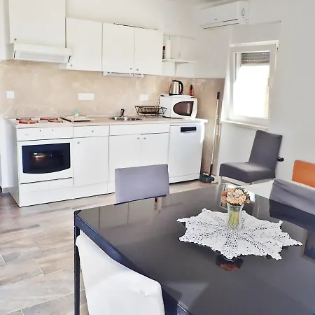 Morjani Apartman Seline