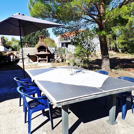 Apartment Morjani *